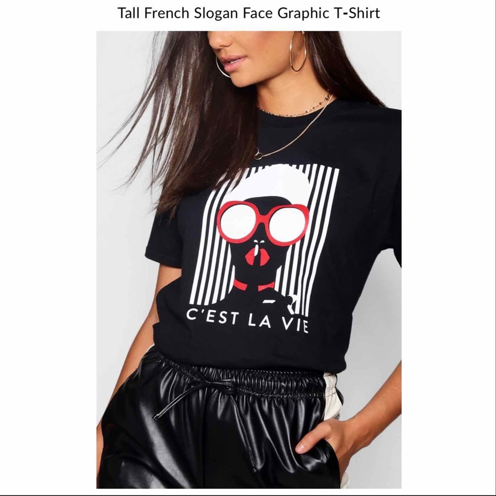 Graphic T-shirt Size Small